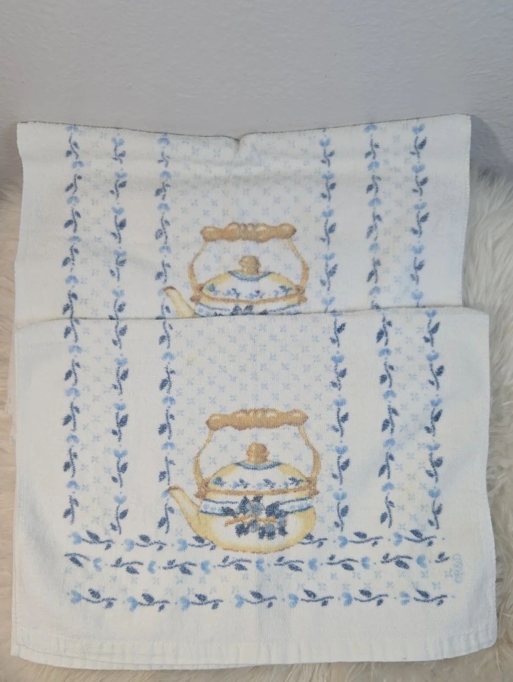 Vintage Royal Terry B&D Dish Towels Set of 2 Blue White Teapot Coffee Pot Taiwan
